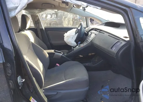 2013 Toyota Prius Three из США, поврежденный, VIN JTDKN3DU4D1726114